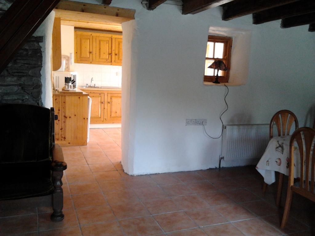 Westland Traditional Cottage Dated 1700'S Ardea الغرفة الصورة