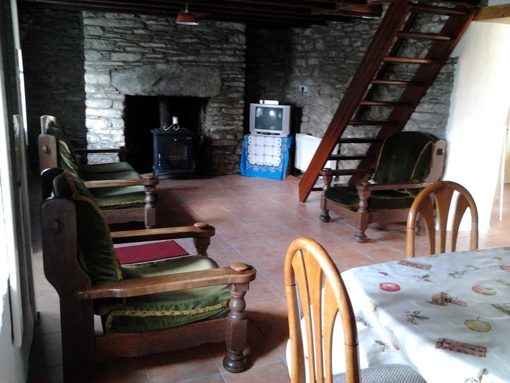 Westland Traditional Cottage Dated 1700'S Ardea الغرفة الصورة